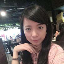 khách hàng sử dụng xương khớp bà hồng